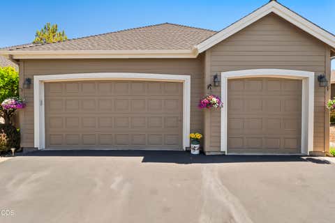 Tiny photo for 880 Willet Lane, Redmond, OR 97756 (MLS # 220223816)