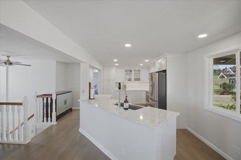 Tiny photo for 25357 High Pass Road, Junction City, OR 97448 (MLS # 220219324)