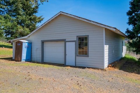 Tiny photo for 25357 High Pass Road, Junction City, OR 97448 (MLS # 220219324)