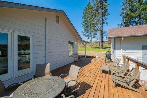 Tiny photo for 25357 High Pass Road, Junction City, OR 97448 (MLS # 220219324)