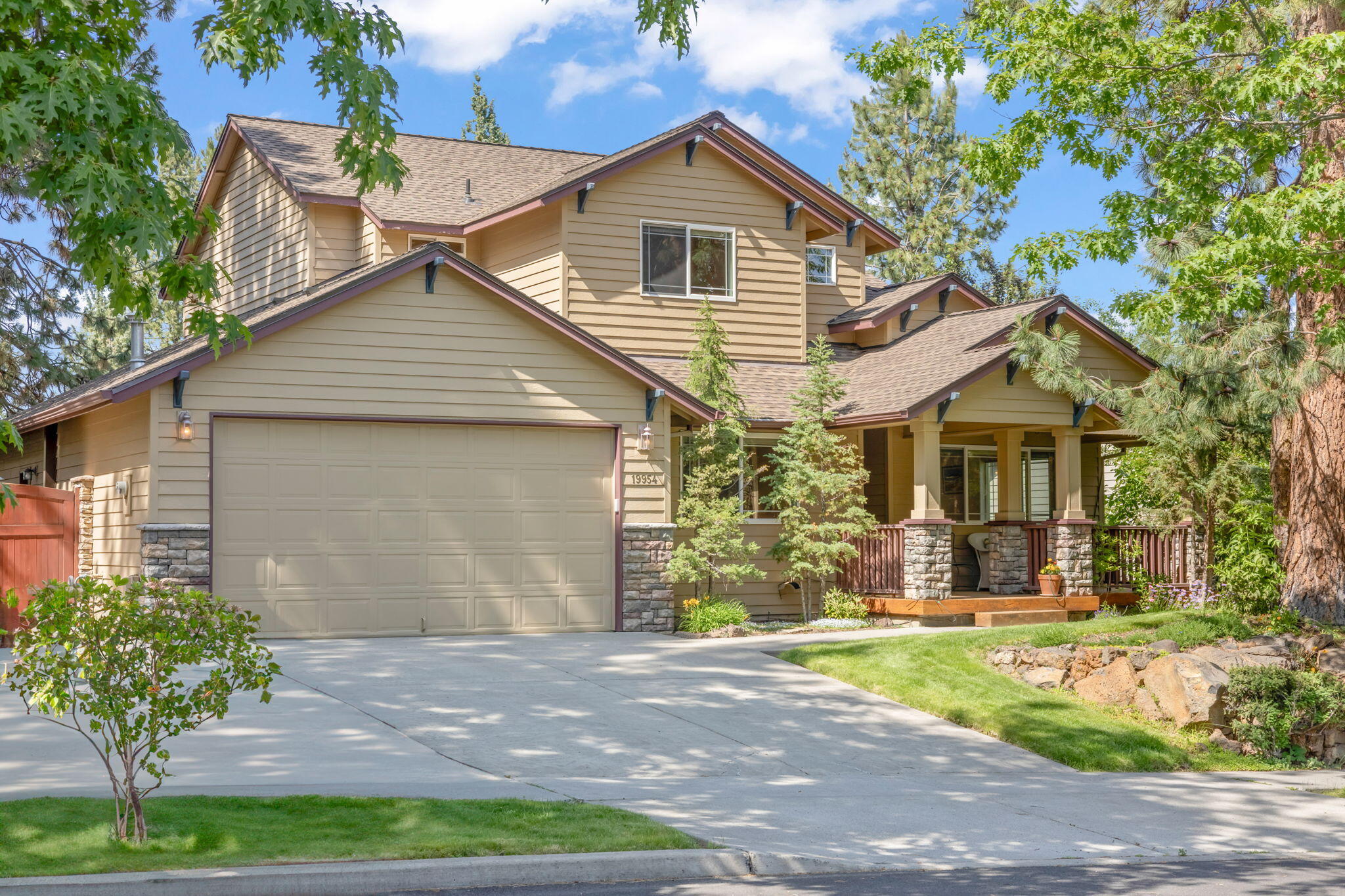 19954 Cliffrose Drive