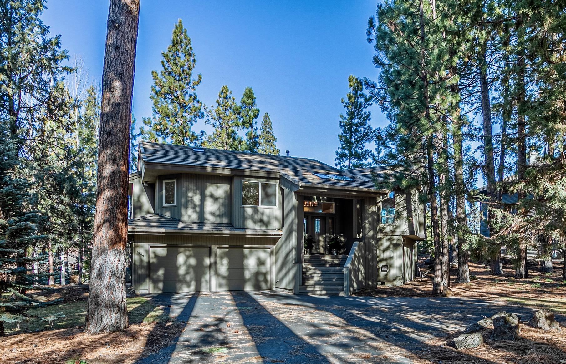 Broken Top - Residential