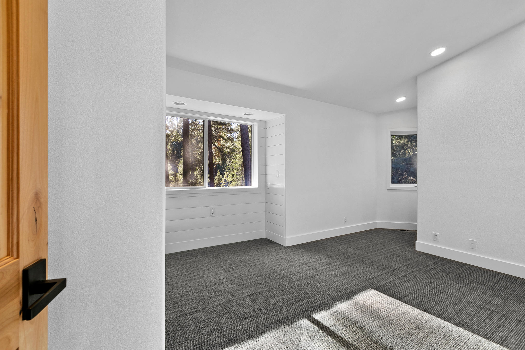 Broken Top - Residential