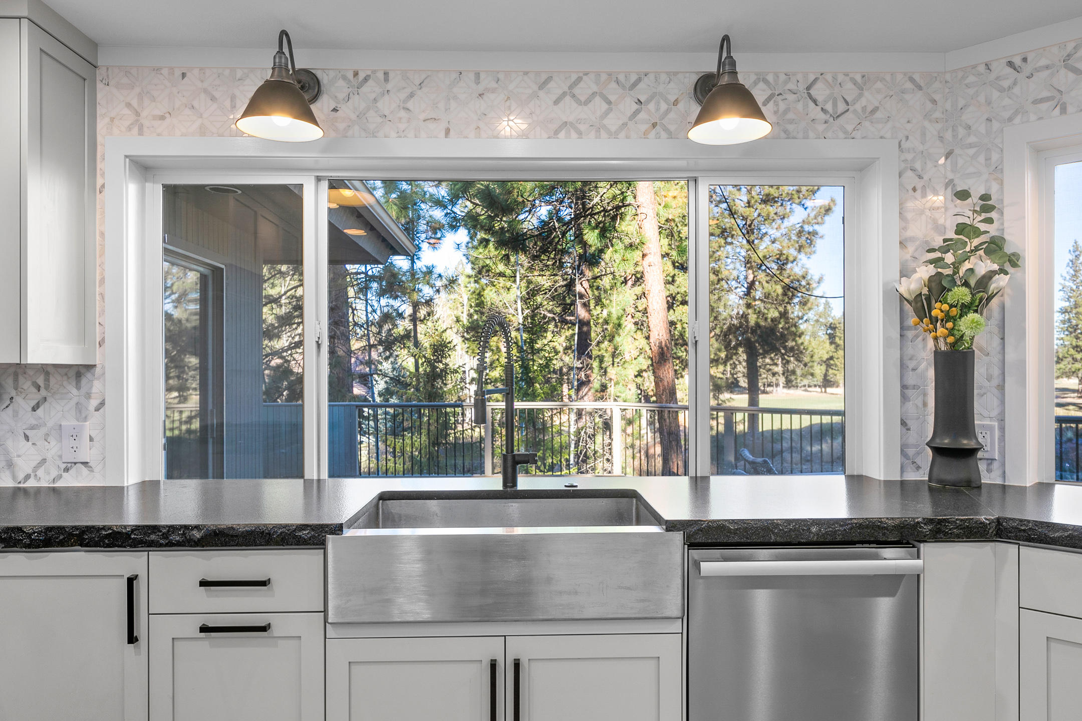 Broken Top - Residential