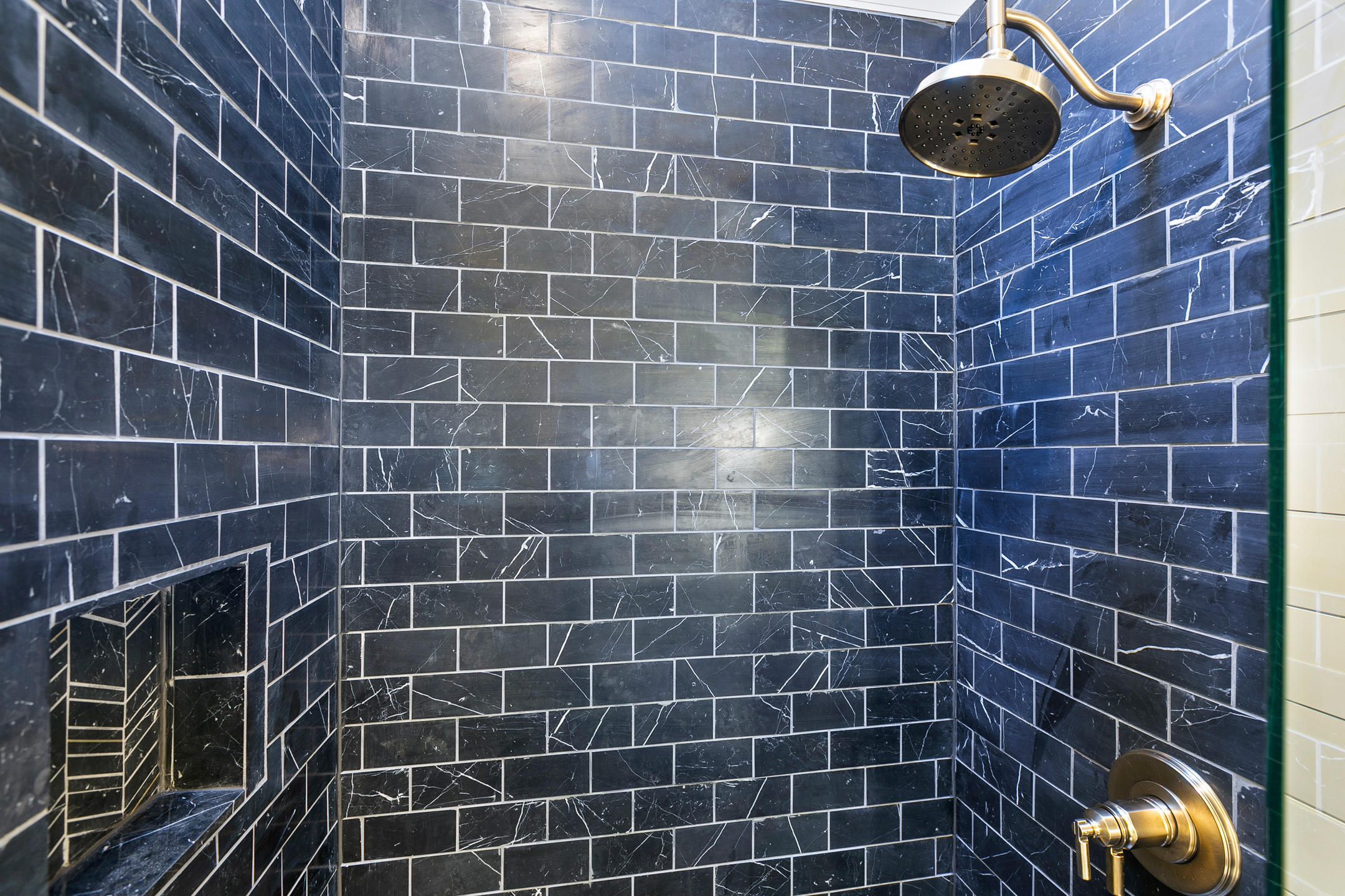 Broken Top - Residential