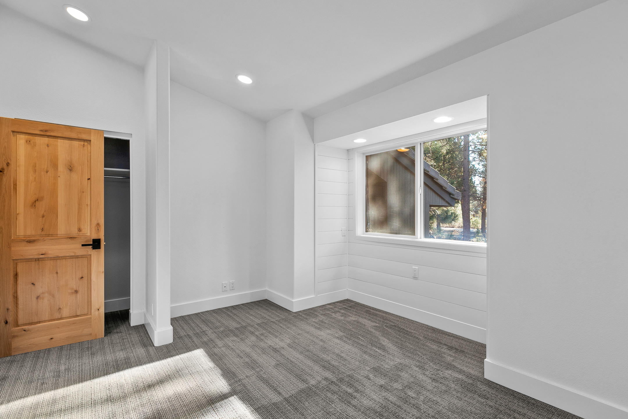 Broken Top - Residential