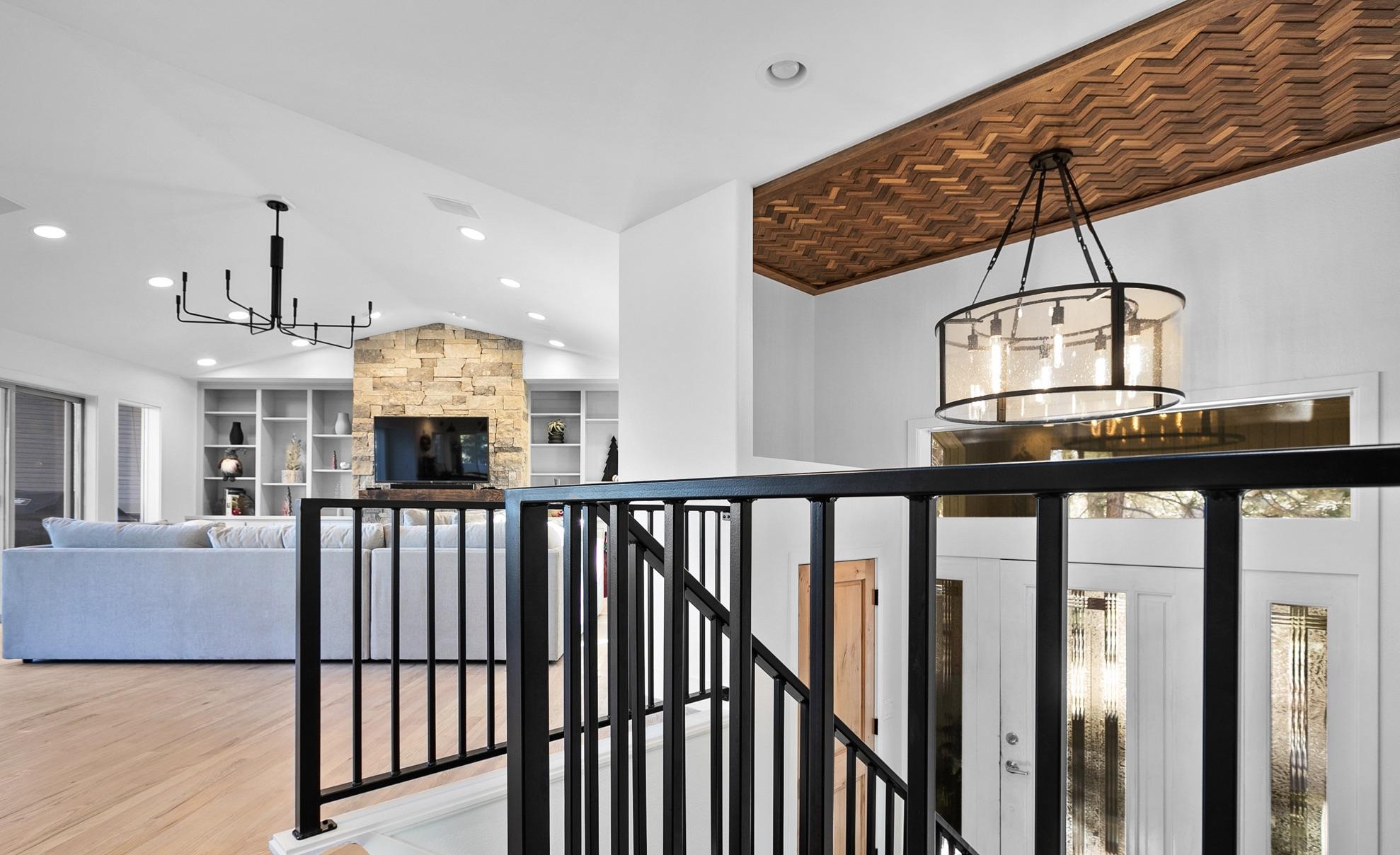 Broken Top - Residential