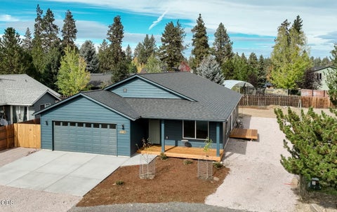 Photo of 1130 E Canter Court, Sisters, OR 97759 (MLS # 220229940)