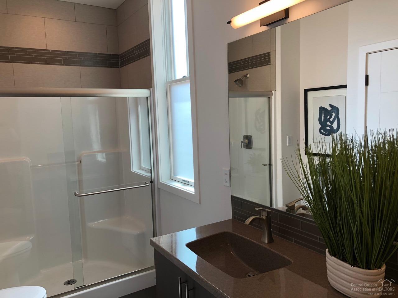 Pine Meadow Vill - Residential