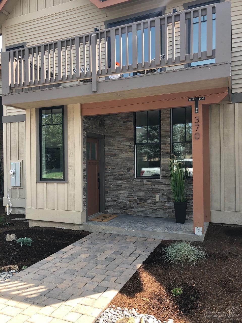 Pine Meadow Vill - Residential