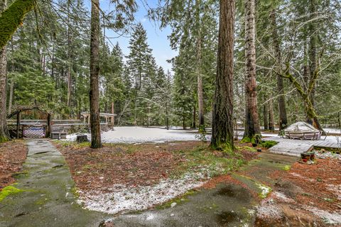 Tiny photo for 260 McMullen Creek Road, Selma, OR 97538 (MLS # 220215746)