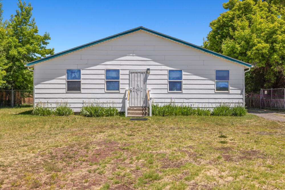 Home Acres - Commercial Sale