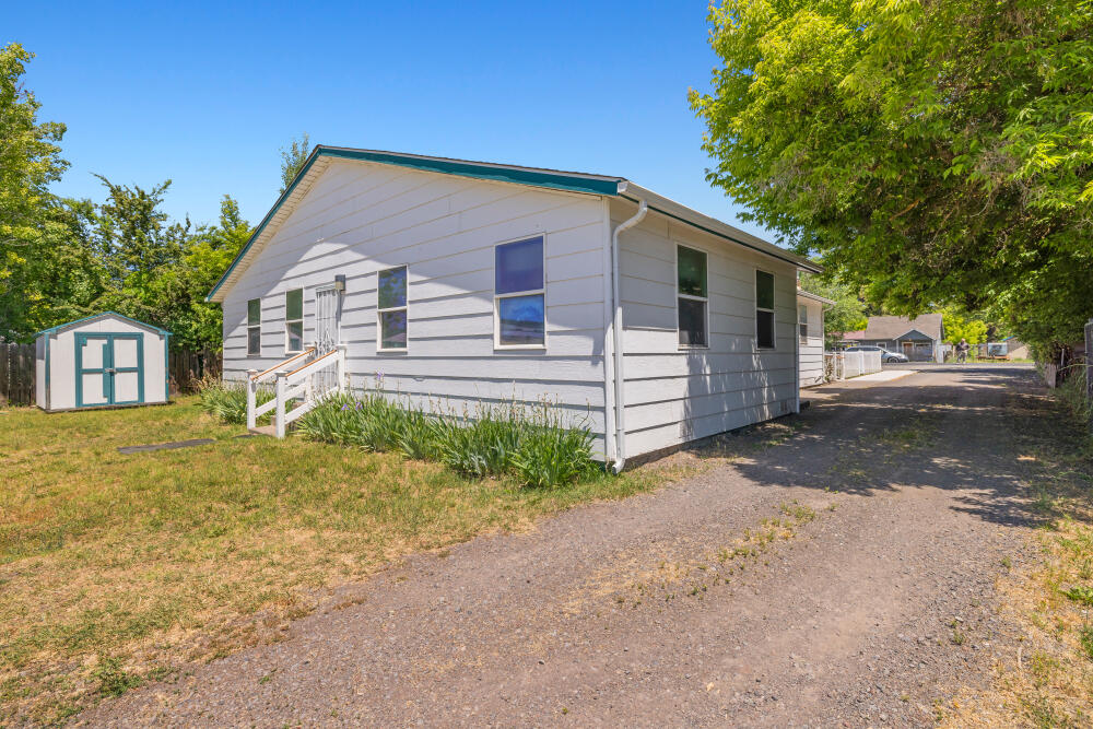 Home Acres - Commercial Sale