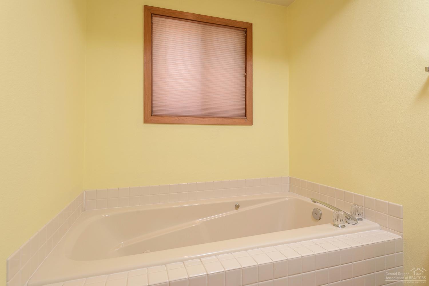 Cedar Creek - Residential