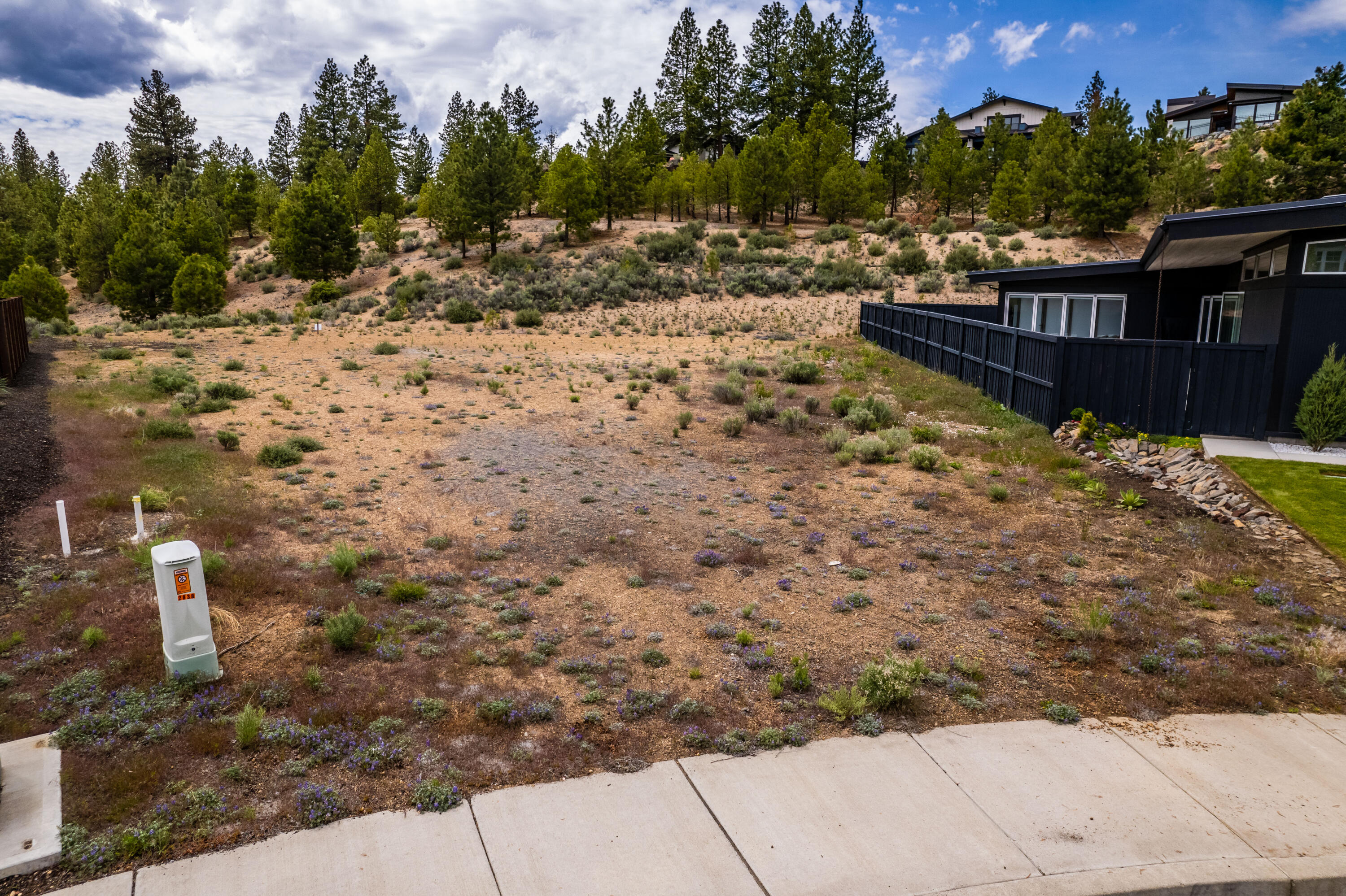 NorthWest Crossing - Land