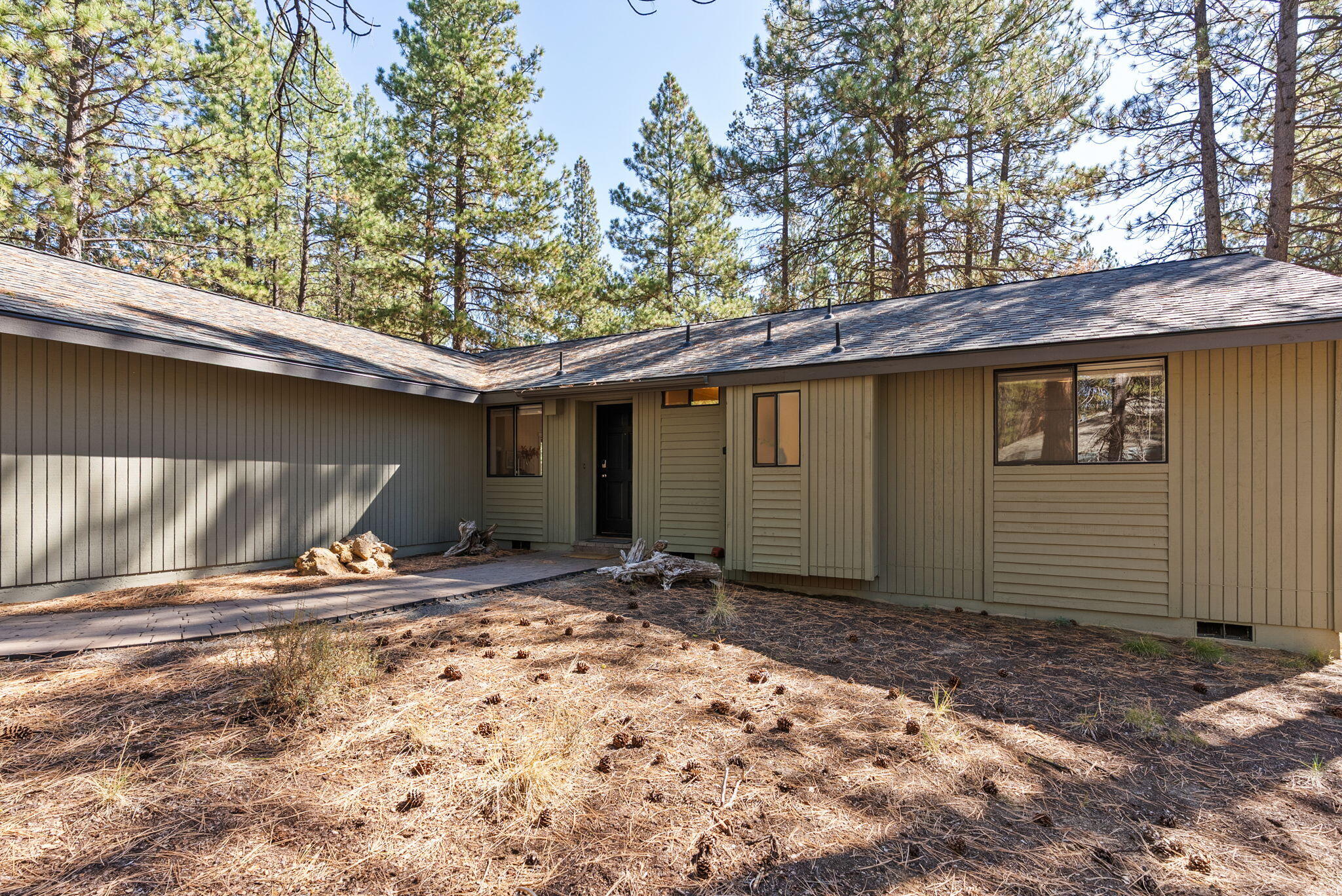 57440 Quartz Mountain Lane