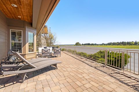 Tiny photo for 56902 River Road #6, Sunriver, OR 97707 (MLS # 220220209)