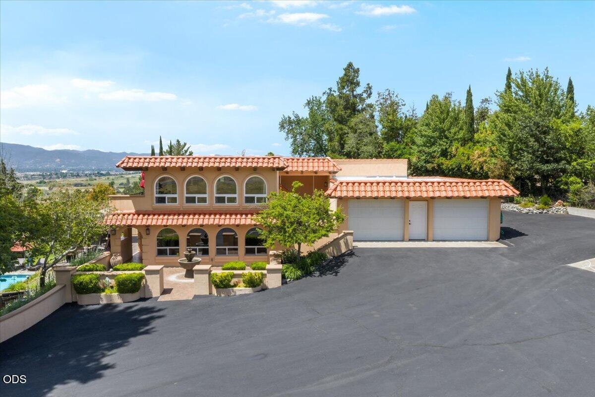 Photo 1 of 65 — 3752 Devils Garden Road, Medford, OR 97504