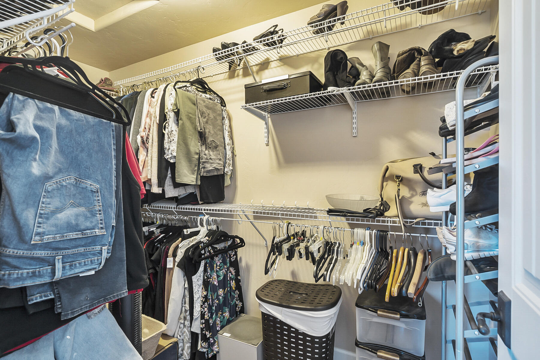 Odin Crest Estate - Residential