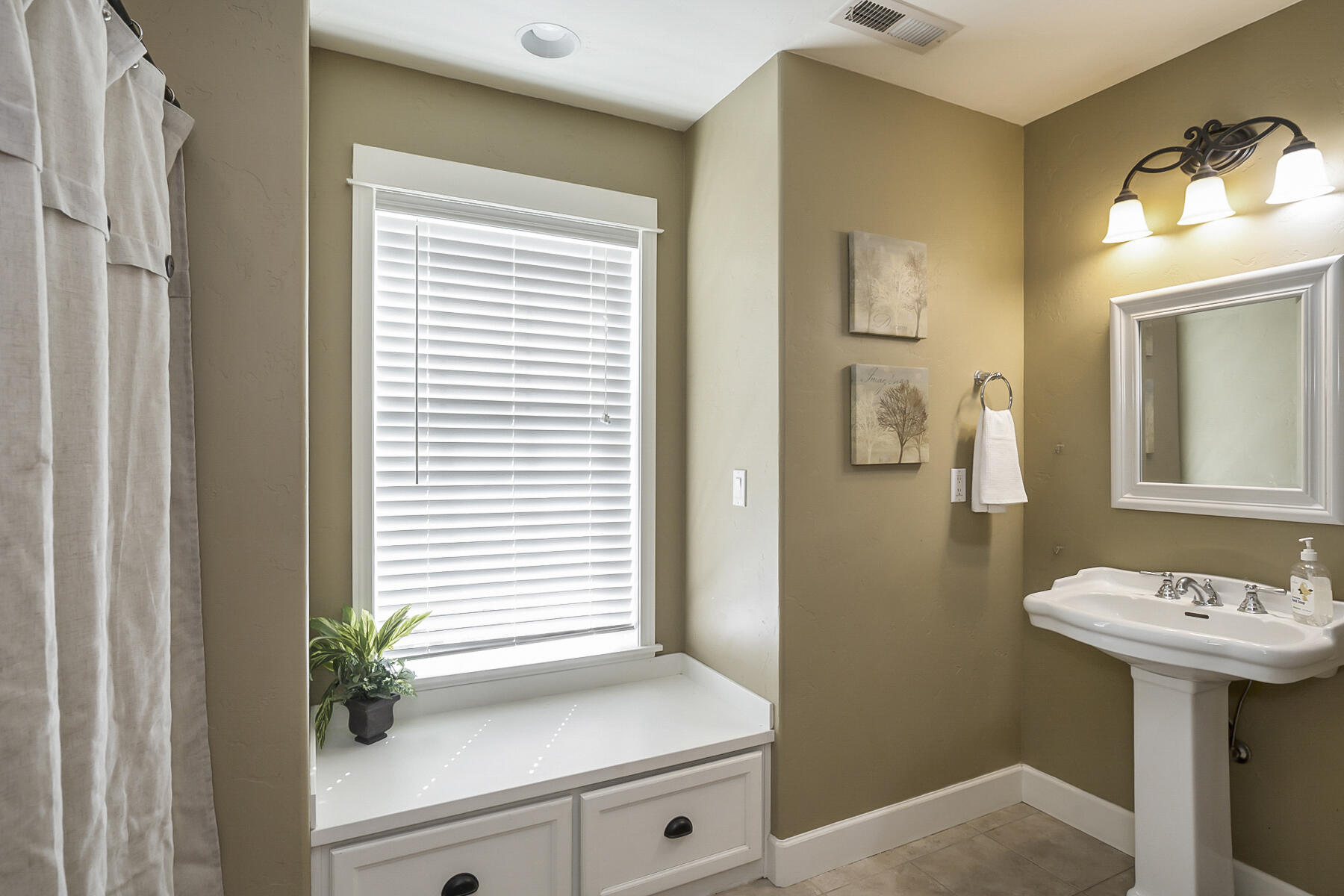 Odin Crest Estate - Residential