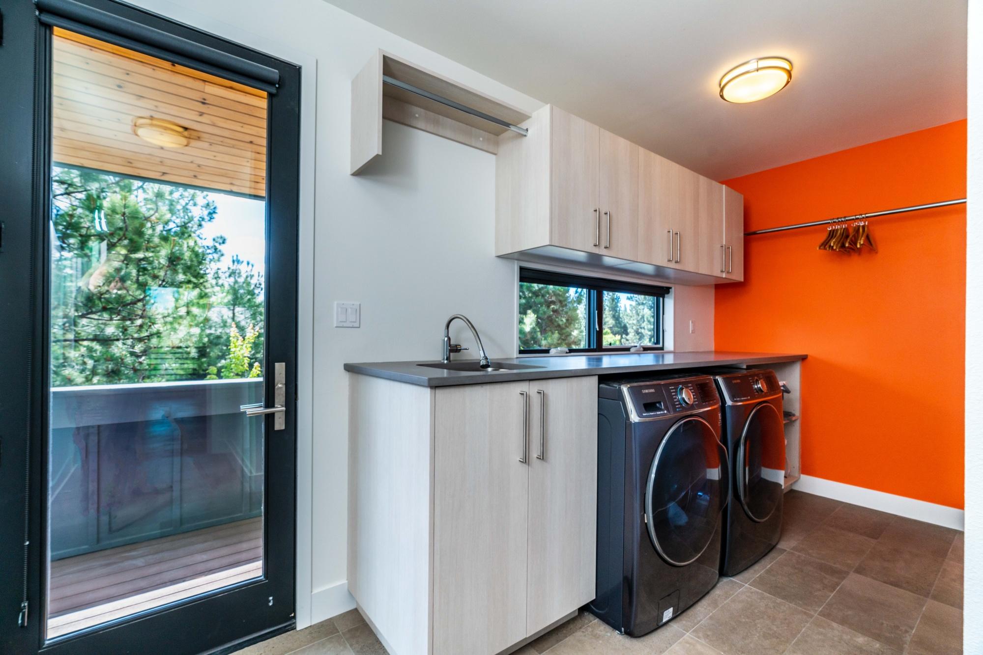 Skyliner Summit - Residential