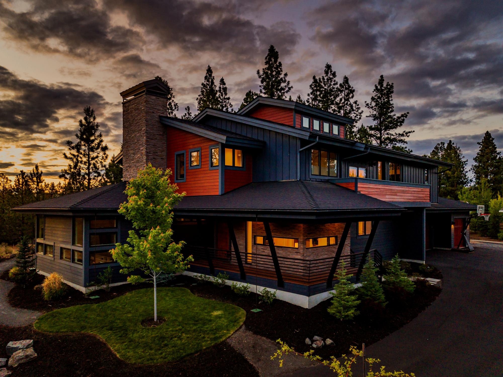 Skyliner Summit - Residential