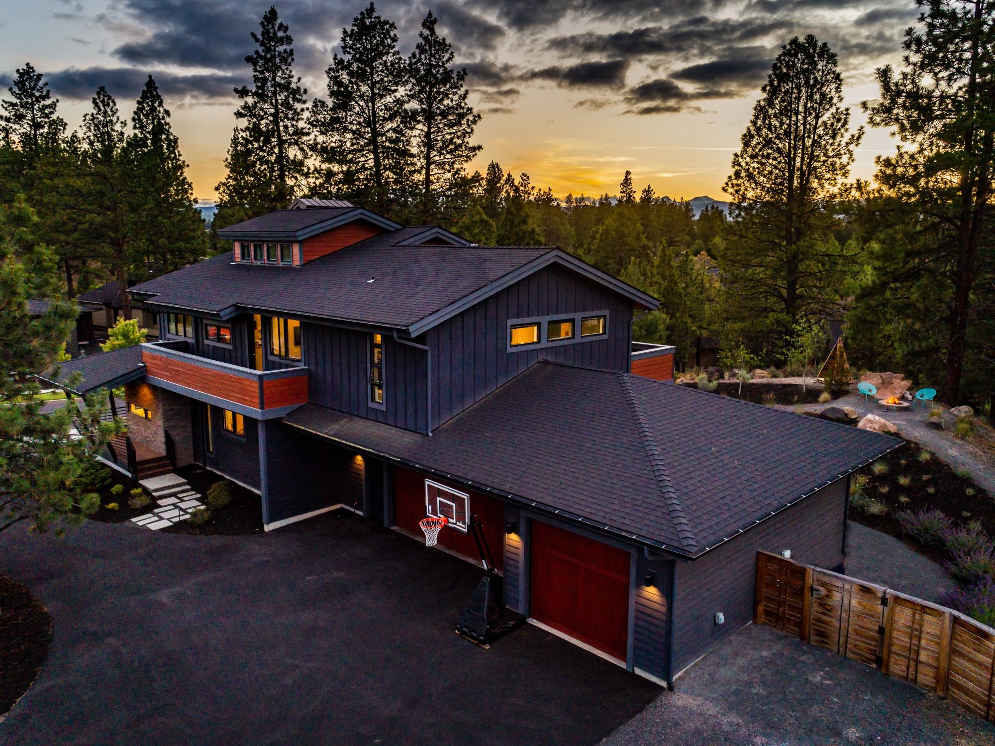 Skyliner Summit - Residential