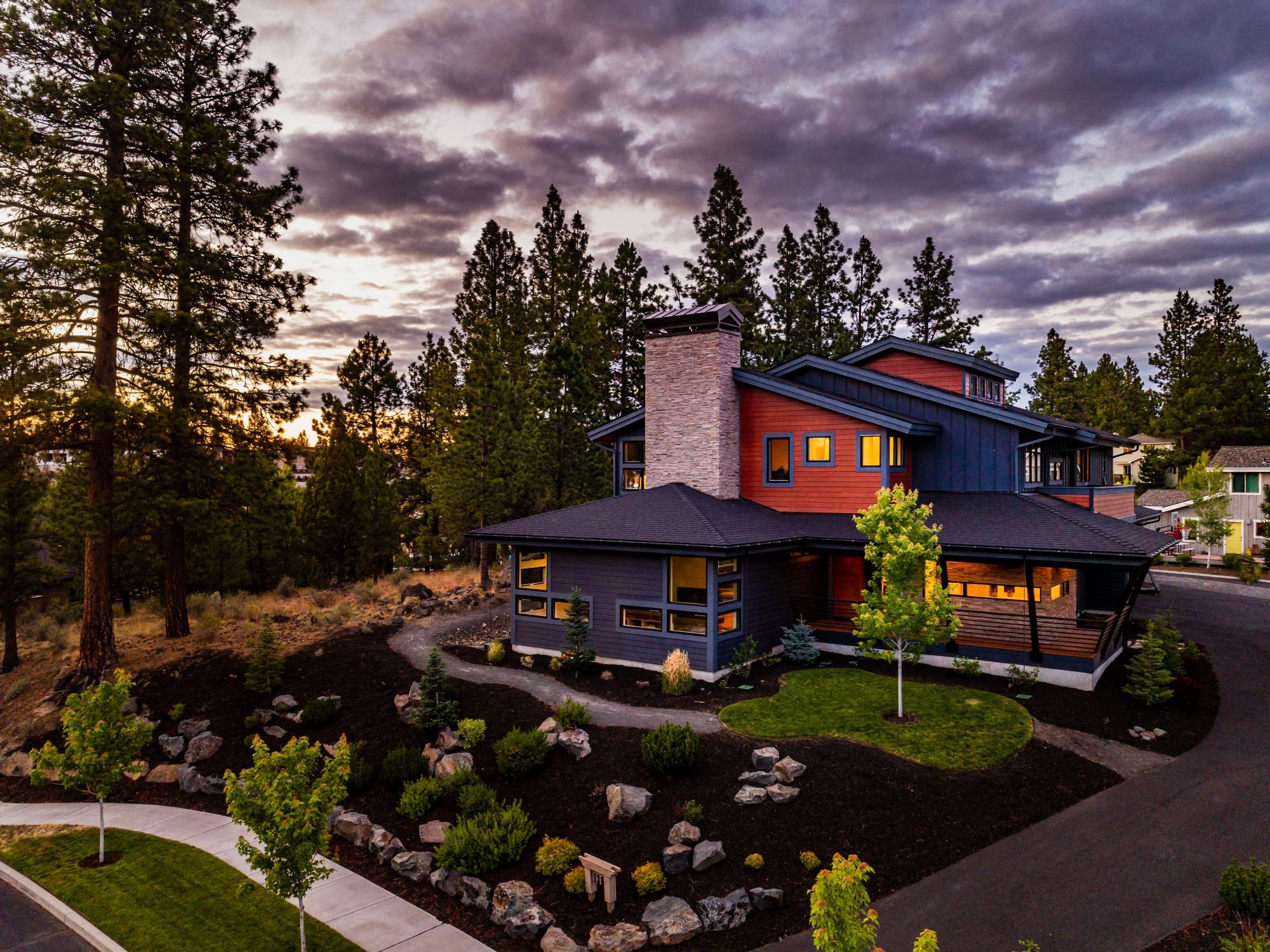 Skyliner Summit - Residential