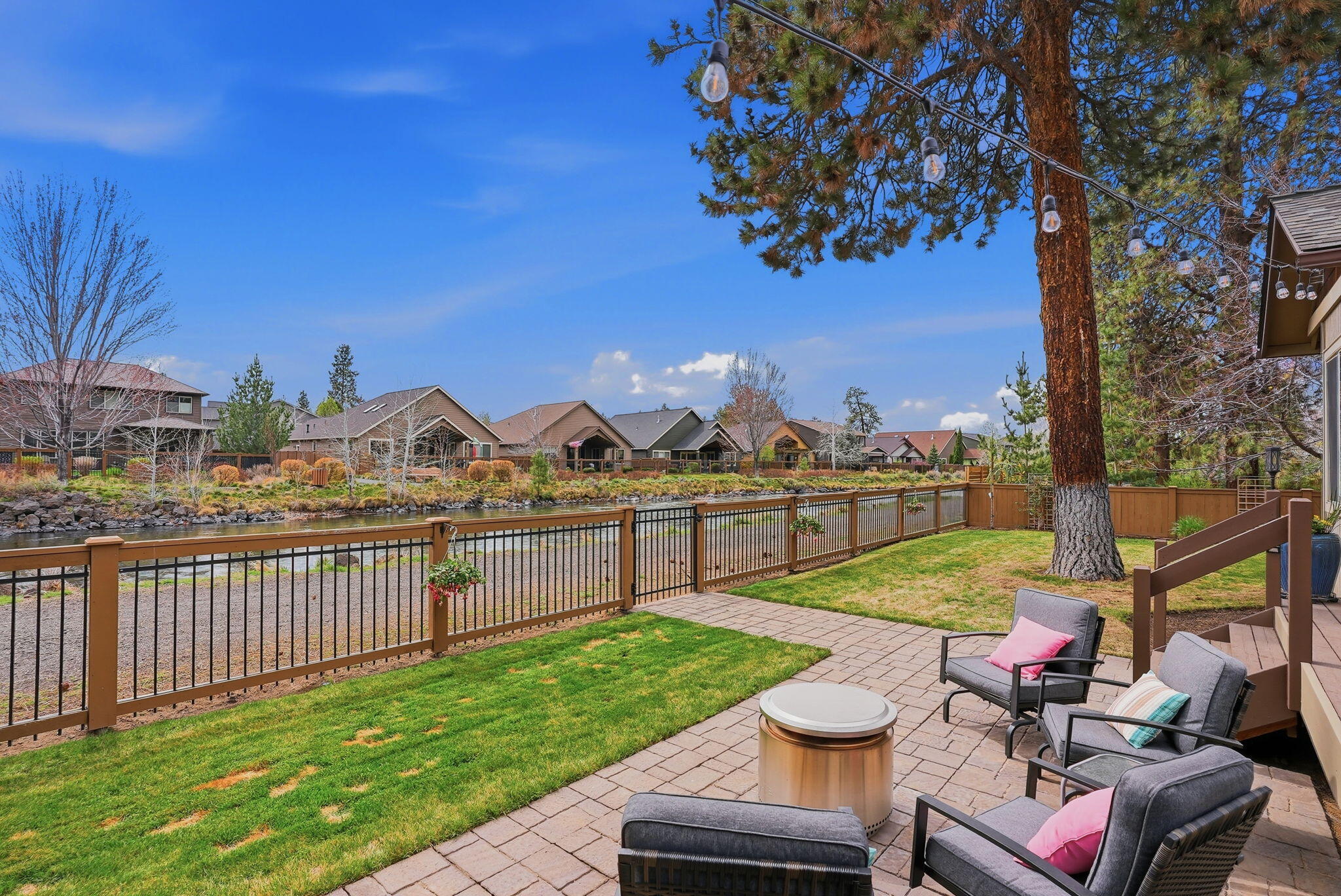 61173 Ridgewater Loop