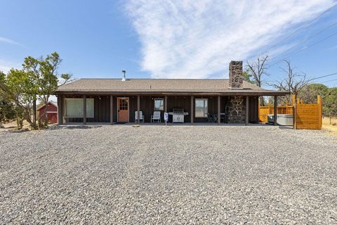 Tiny photo for 6268 HWY 126, Redmond, OR 97756 (MLS # 220207696)