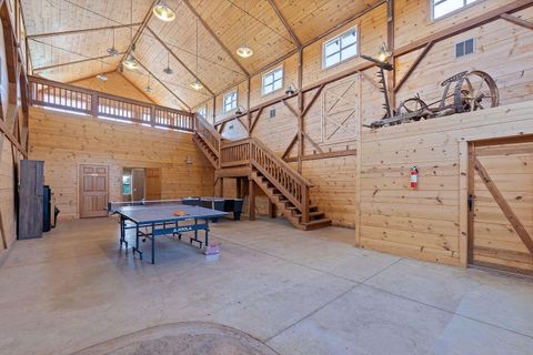 Tiny photo for 6268 HWY 126, Redmond, OR 97756 (MLS # 220207696)