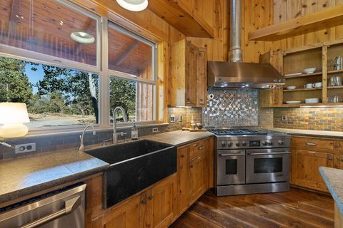 Tiny photo for 6268 HWY 126, Redmond, OR 97756 (MLS # 220207696)