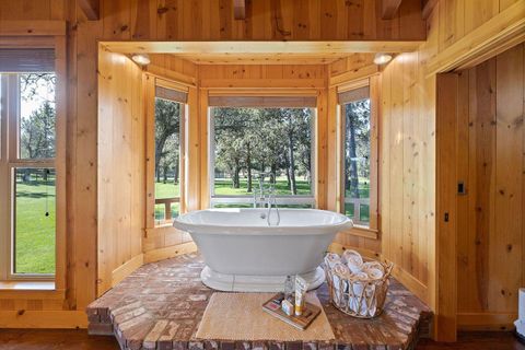 Tiny photo for 6268 HWY 126, Redmond, OR 97756 (MLS # 220207696)