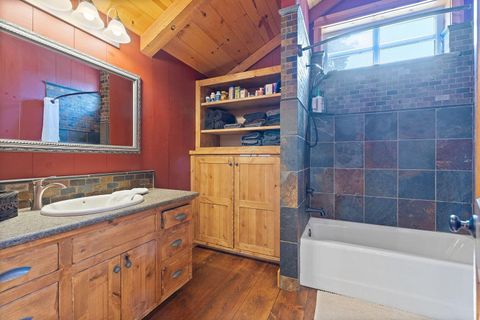 Tiny photo for 6268 HWY 126, Redmond, OR 97756 (MLS # 220207696)