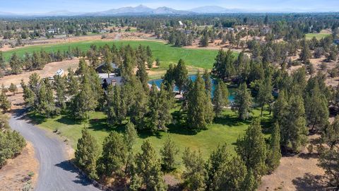 Tiny photo for 6268 HWY 126, Redmond, OR 97756 (MLS # 220207696)