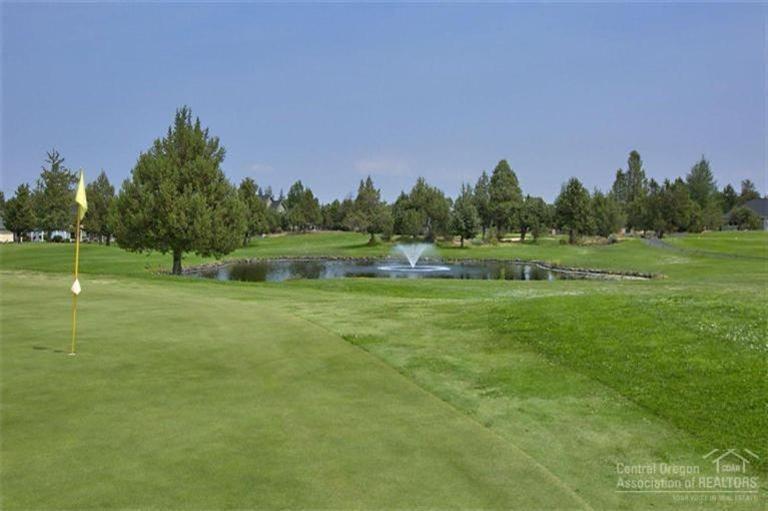 Greens At Redmond - Residential