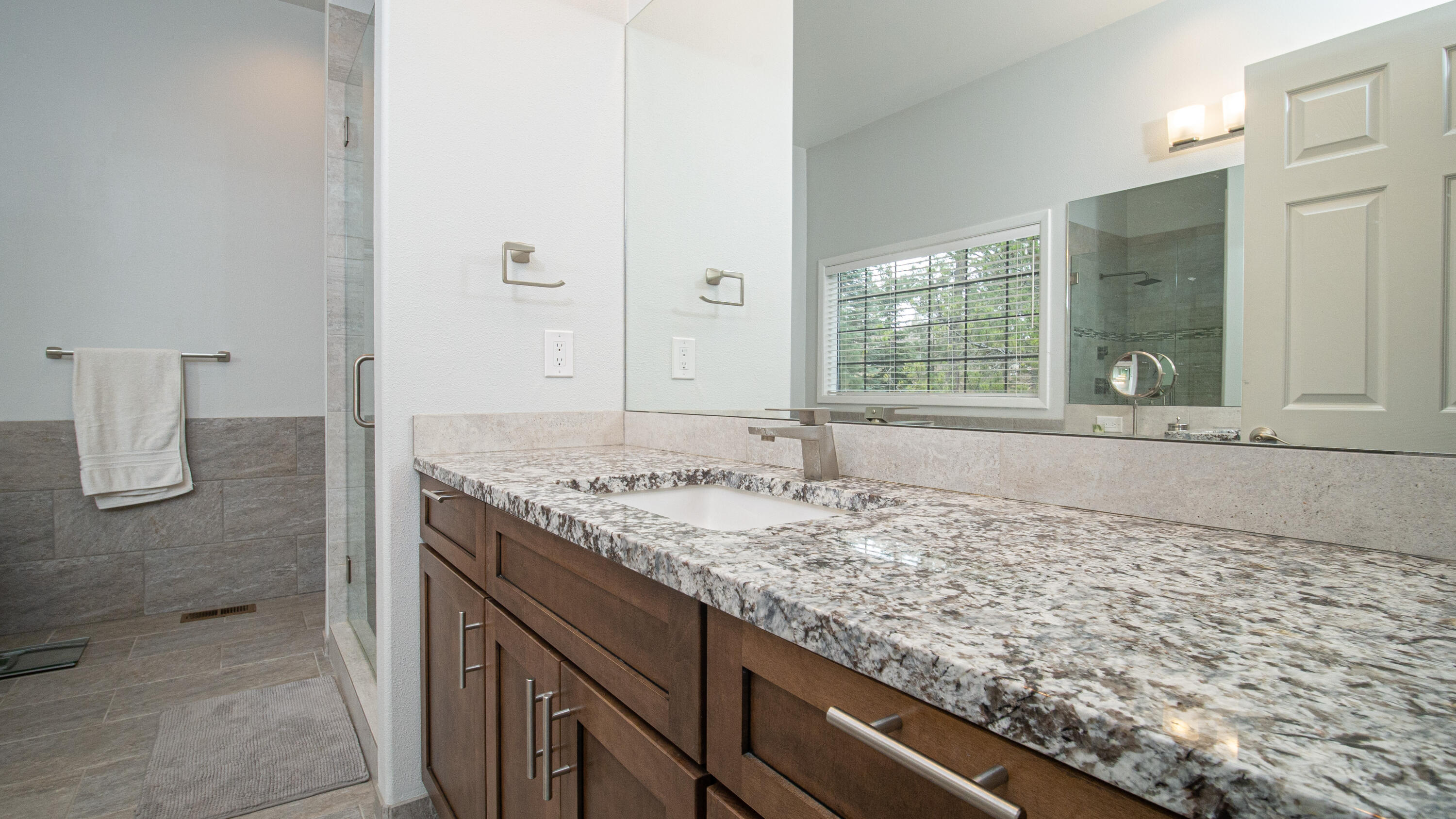 Fairway Point Villag - Residential