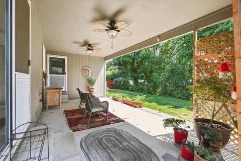 Tiny photo for 468 Westminster Drive, Eagle Point, OR 97524 (MLS # 220226762)