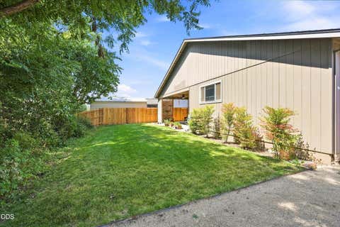 Tiny photo for 468 Westminster Drive, Eagle Point, OR 97524 (MLS # 220226762)