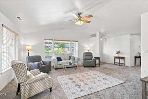 Tiny photo for 468 Westminster Drive, Eagle Point, OR 97524 (MLS # 220226762)