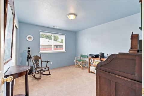 Tiny photo for 468 Westminster Drive, Eagle Point, OR 97524 (MLS # 220226762)