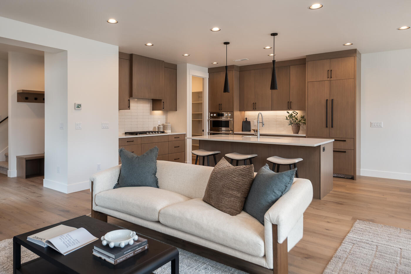 Discovery West Phase 4 - Residential