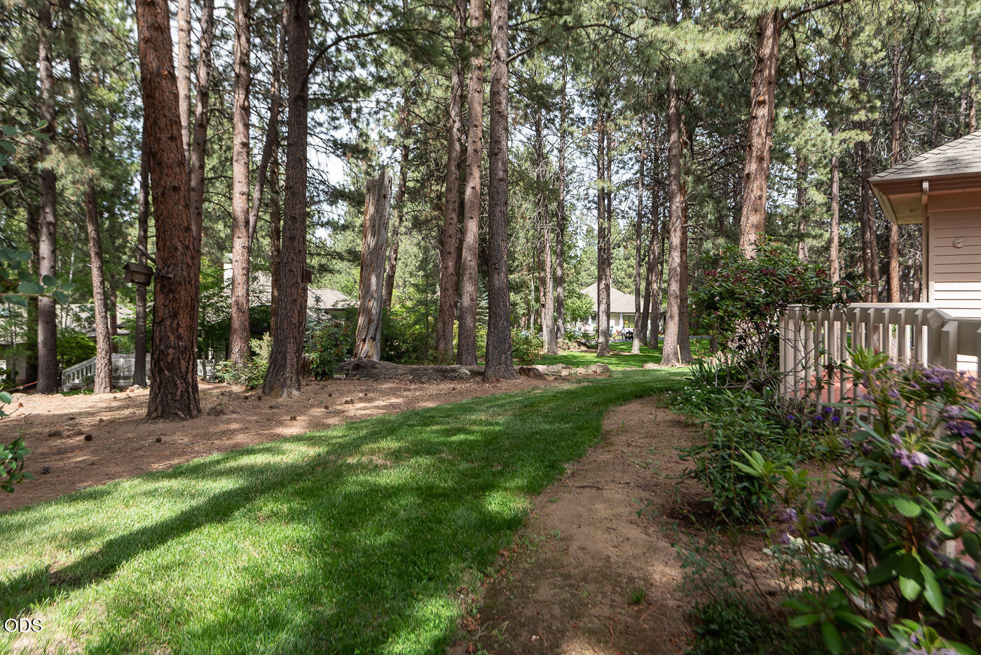 60894 Willow Creek Loop