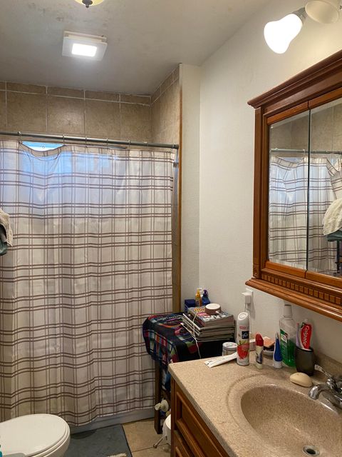 Tiny photo for 825 Martin Street, Klamath Falls, OR 97601 (MLS # 220220231)