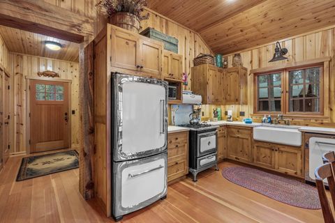 Tiny photo for 13375 SW Forest Service Road 1419 #27, Camp Sherman, OR 97730 (MLS # 220215415)