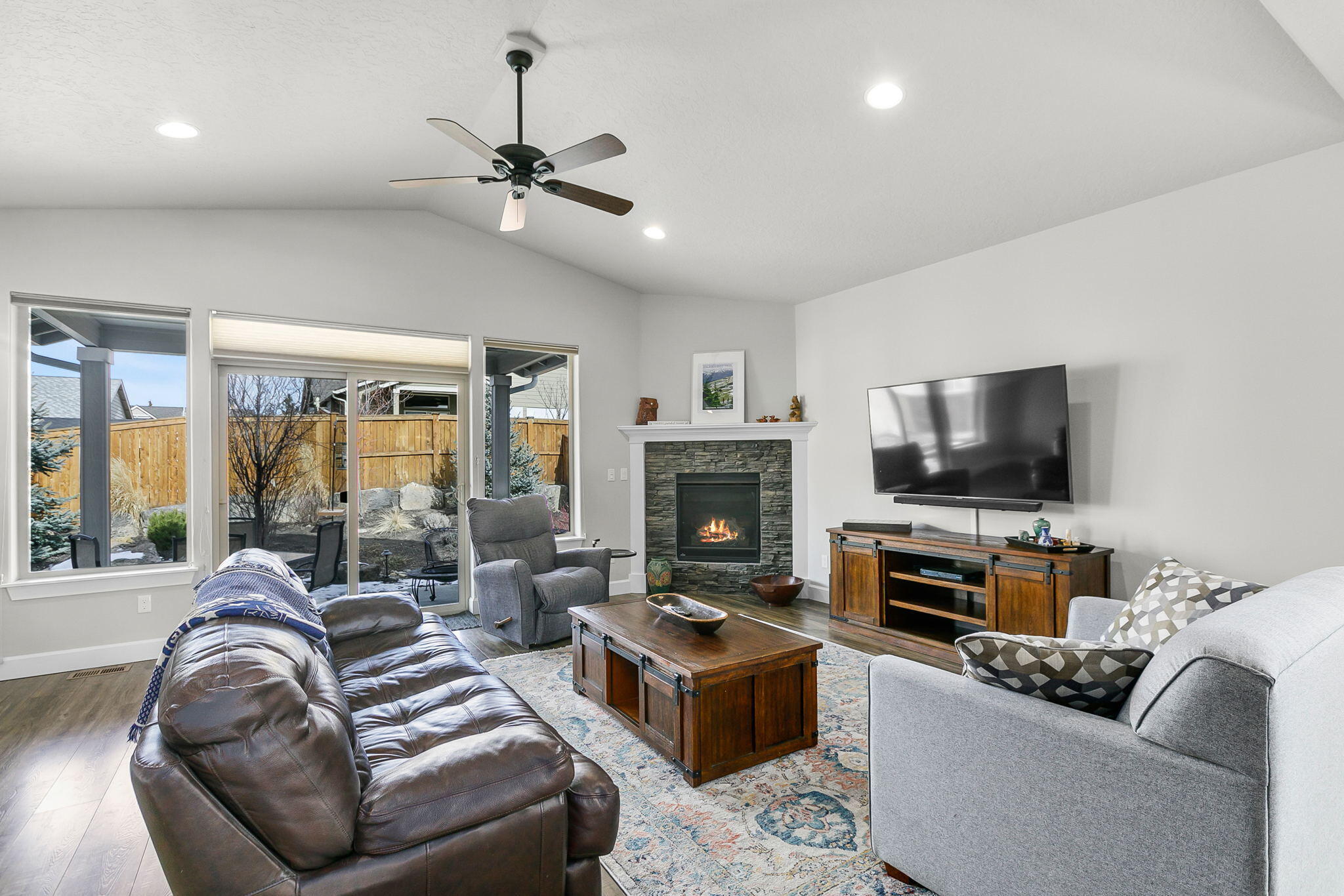 Viewpoint Ridge - Residential