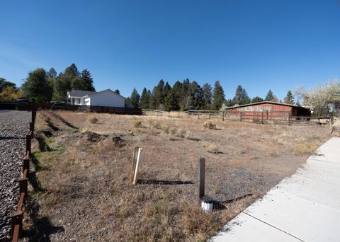 2109 NE 11th Place Bend OR 97701