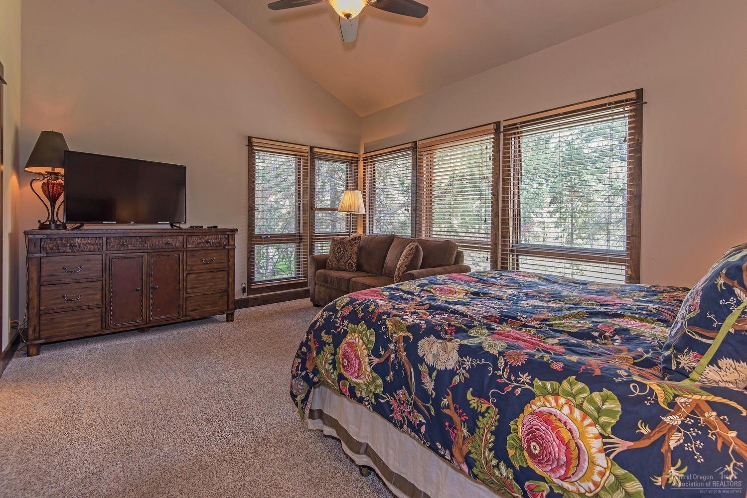 Fairway Crest Village - Residential