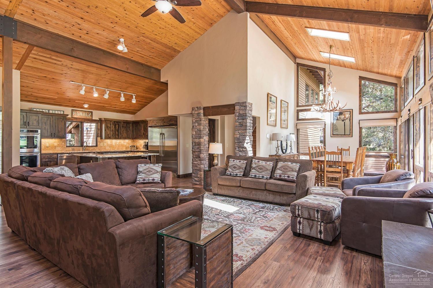 Fairway Crest Village - Residential