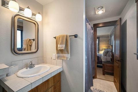 Tiny photo for 57548 Lark Lane #14, Sunriver, OR 97707 (MLS # 220217133)